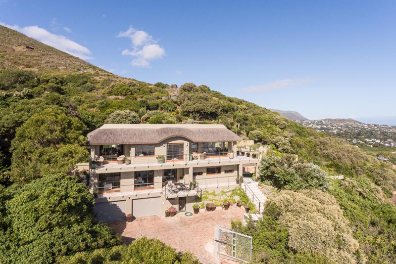 To Let 3 Bedroom Property for Rent in Chapman